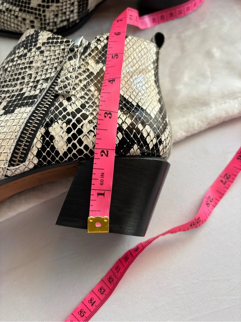Linea Paolo Sochi2 Snake Print Leather Bootie Size 8.5 NIB